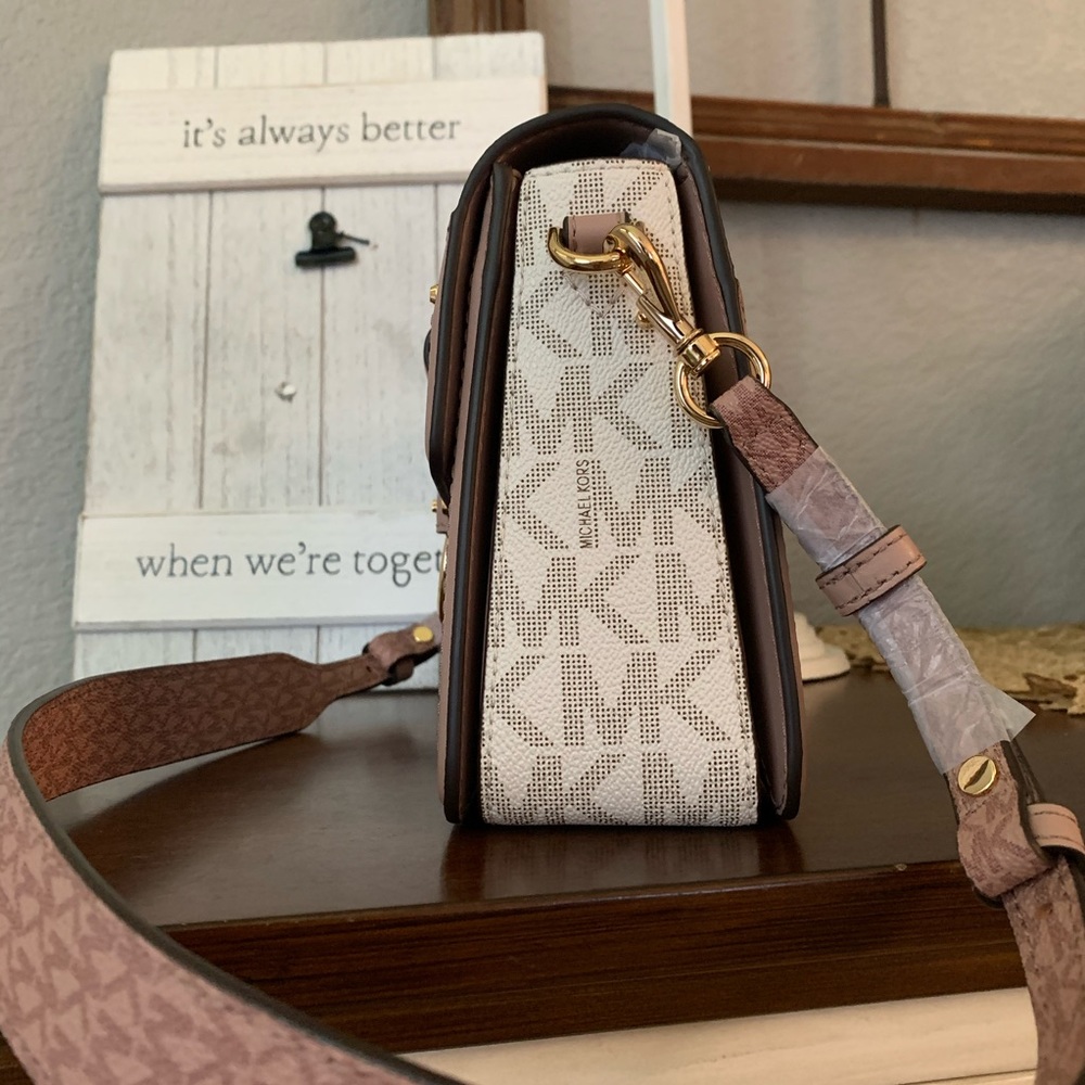 New Mk 💕 Jessie shoulder bag very unique - Picture 3 of 10